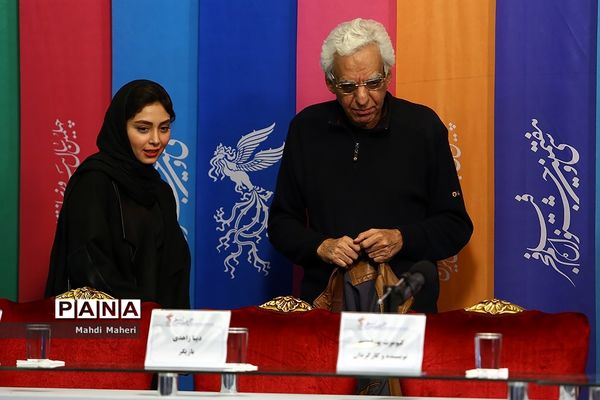 نشست‌های پرسش و پاسخ فیلم‌های دومین روز سی و هفتمین جشنواره فیلم فجر