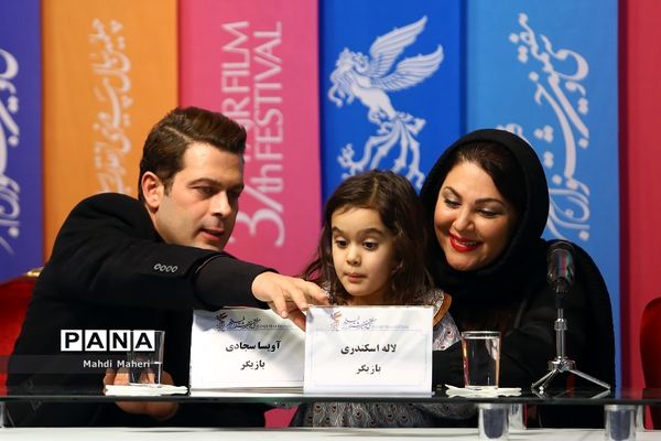 نشست‌های پرسش و پاسخ فیلم‌های دومین روز سی و هفتمین جشنواره فیلم فجر