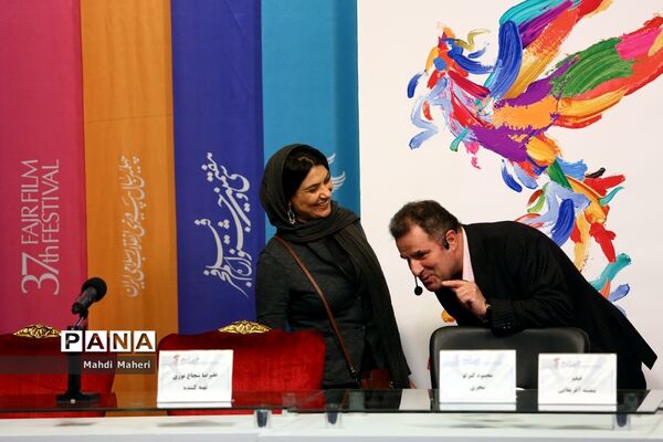 نشست‌های پرسش و پاسخ فیلم‌های دومین روز سی و هفتمین جشنواره فیلم فجر