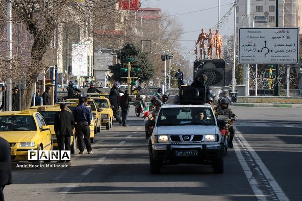 رژه ناوگان موتوری نیروهای مسلح در ارومیه