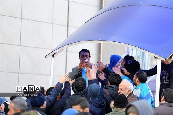 جشن انقلاب و همایش پیاده‌روی خانوادگی در ساری