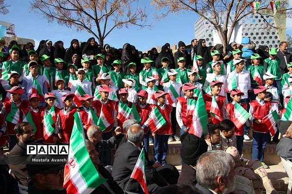 مراسم بزرگداشت سالروز ورود امام در شهرستان بیرجند