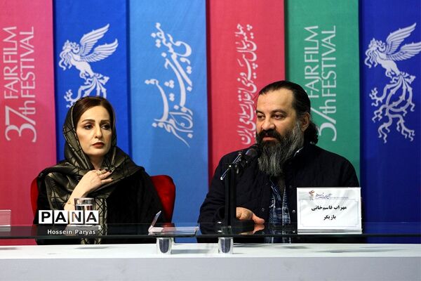 نشست‌های پرسش و پاسخ فیلم‌های سومین روز سی و هفتمین جشنواره فیلم فجر