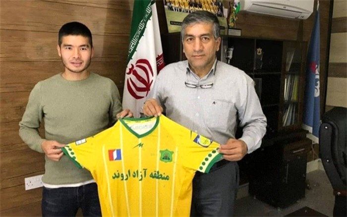 ملی‌پوش قرقیزستانی راهی برزیل ایران شد