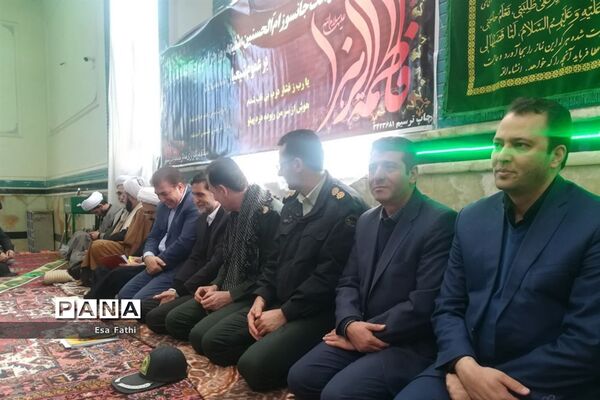 گلباران تمثال امام خمینی (ره) در آذرشهر
