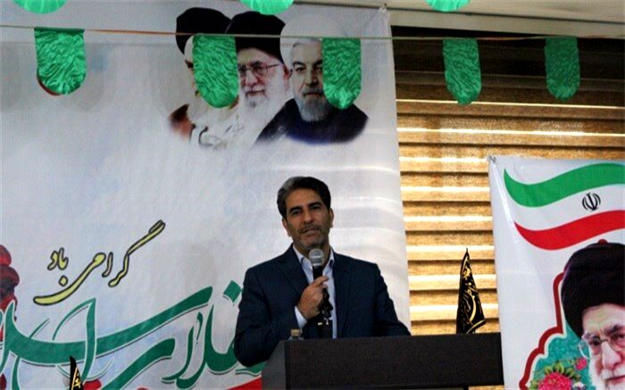 محمد صیدلو : در کنار نگاه خیرخواهانه به  حل مشکلات  از مواهب و محاسن انقلاب اسلامی هم سخن بگوییم