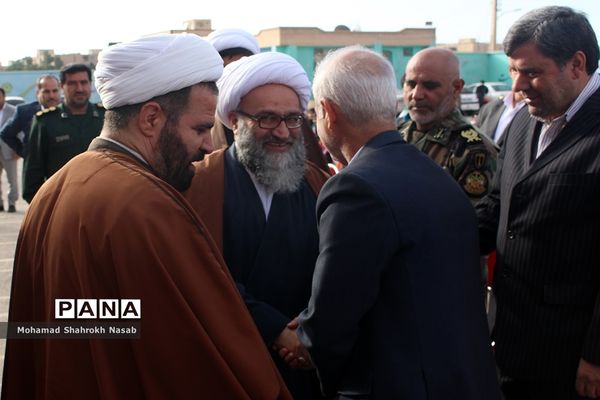 آیین استانی نواختن زنگ انقلاب در دبیرستان ستایش ناحیه یک اهواز