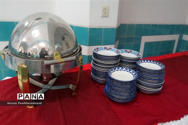 بازدید دانش‌آموزان دبیرستان فرزانگان دوره اول از مجموعه خان یزد