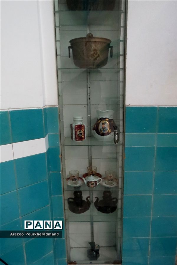 بازدید دانش‌آموزان دبیرستان فرزانگان دوره اول از مجموعه خان یزد