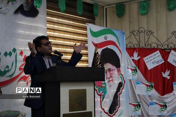 نواخته شدن زنگ انقلاب اسلامی در اسلامشهر