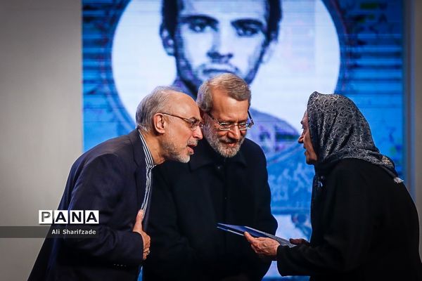 افتتاح نمایشگاه ملی دستاوردهای انقلاب اسلامی و دفاع مقدس