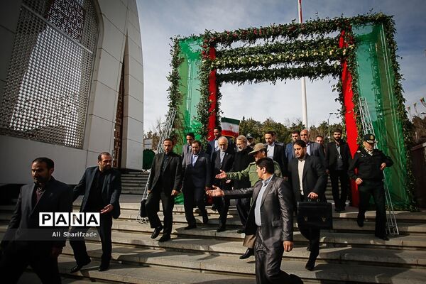 افتتاح نمایشگاه ملی دستاوردهای انقلاب اسلامی و دفاع مقدس