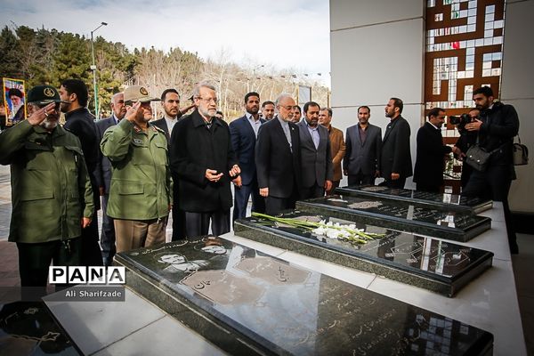 افتتاح نمایشگاه ملی دستاوردهای انقلاب اسلامی و دفاع مقدس