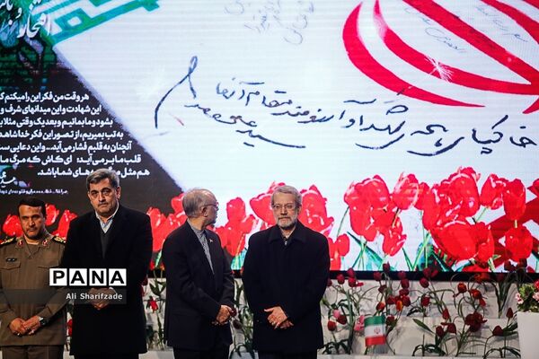 افتتاح نمایشگاه ملی دستاوردهای انقلاب اسلامی و دفاع مقدس