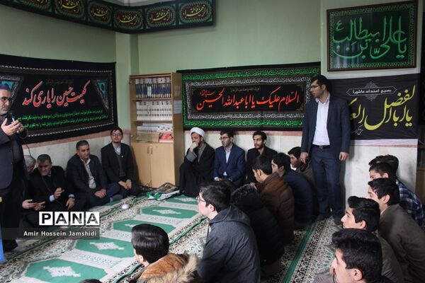 هفتمین نمایشگاه مدرسه انقلاب در تبریز