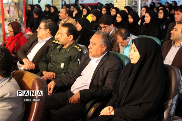 نواخته شدن زنگ انقلاب در مدارس کهگیلویه وبویراحمد