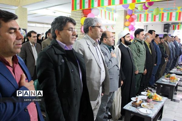 نواخته شدن زنگ انقلاب در مدارس کهگیلویه وبویراحمد