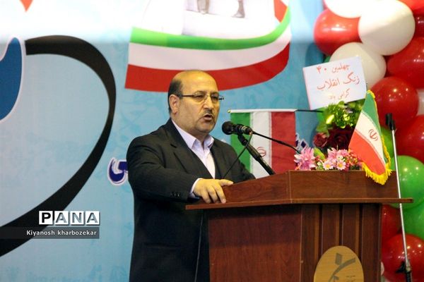 آیین نواختن زنگ انقلاب در مدرسه شهید ساکو مجنونیانس ارومیه