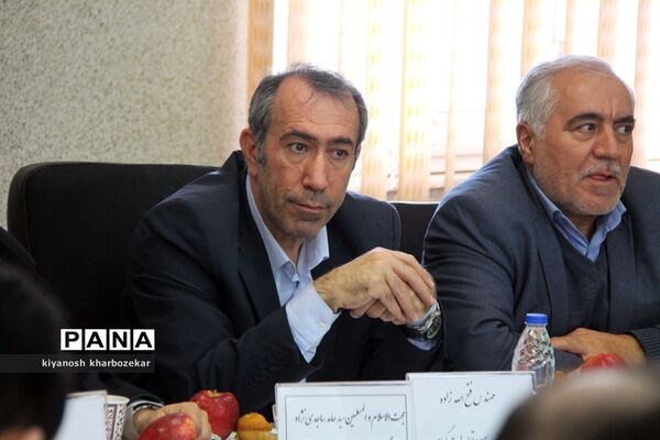 نشست مطبوعاتی رئیس سازمان جهاد کشاورزی آذربایجان غربی