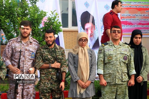 نواختن زنگ انقلاب در مدارس استان بوشهر-1