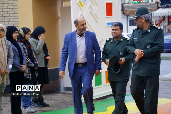 نواختن زنگ انقلاب در مدارس استان بوشهر-1