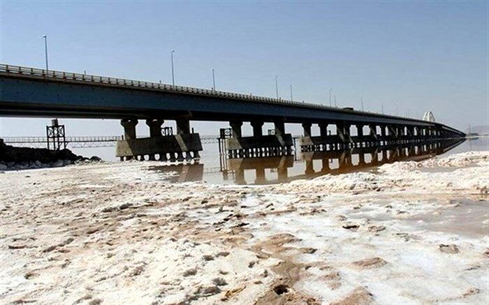 عیسی کلانتری: دریاچه ارومیه از خشک شدن نجات پیدا کرد