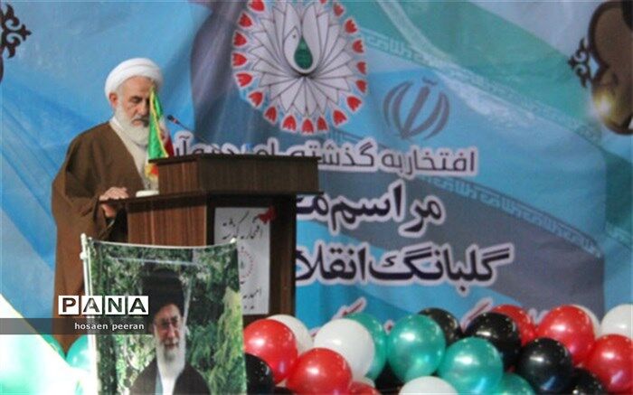 امام جمعه زاهدان: انقلاب امام خمینی (ره) مانند حکومت پیامبر بود