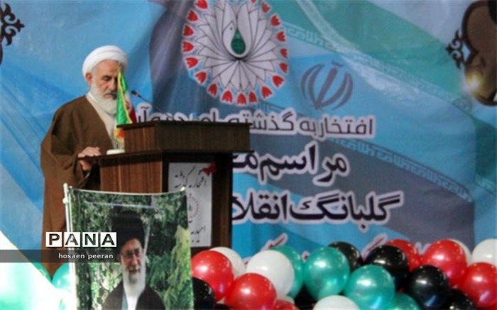 امام جمعه زاهدان: انقلاب امام خمینی (ره) مانند حکومت پیامبر بود