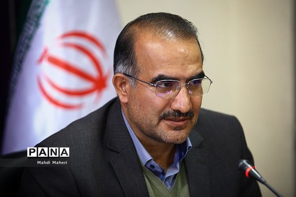 آیین تکریم و معارفه رئیس مرکز سنجش آموزش و پرورش