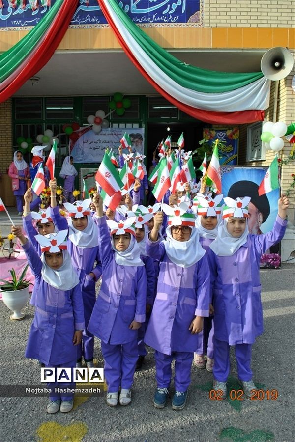 جشن انقلاب در شیب‌کوه استان فارس