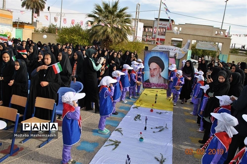 جشن انقلاب در شیب‌کوه استان فارس