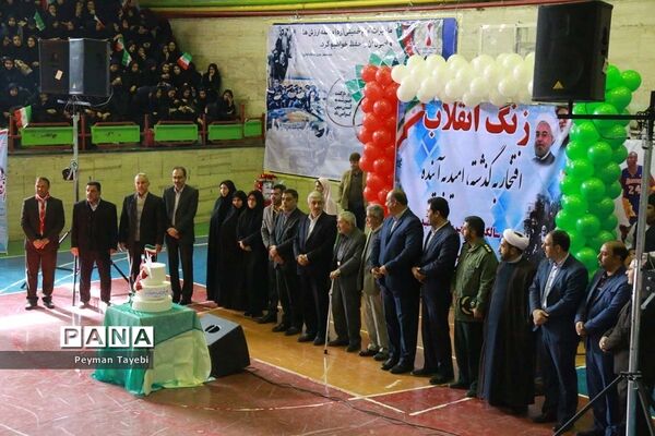 زنگ انقلاب در سالن انقلاب شهرستان سمنان
