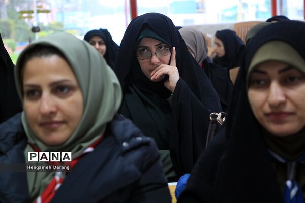 انتخابات مجمع مربیان پیشتاز زن سازمان دانش‌آموزی مازندران