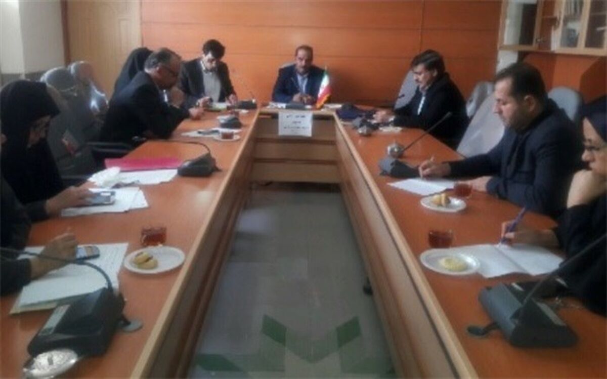 برگزاری جشنواره نوآوری و هفدهمین دوره مسابقات آزمایشگاهی  دوره دوم آموزش متوسطه لرستان