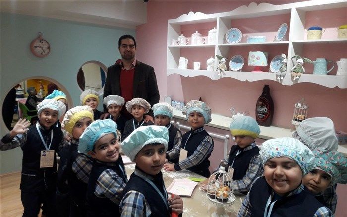 بازدیددانش آموزان مدارس شهر ری  از شهر مشاغل