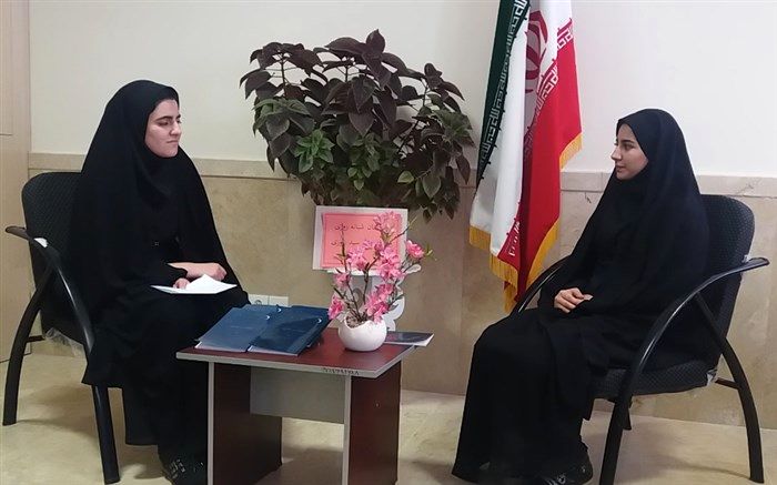 گفتا که روی چادرش دارد شفا، زهرا