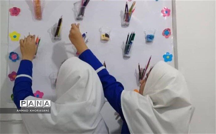 دیوار مهربانی و خلاقیتی برای آموزش مهربانی و نوعدوستی