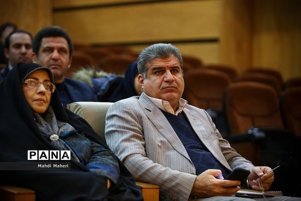 نخستین جشنواره دانش‌آموزی دوستداران آرشیو ملی ایران