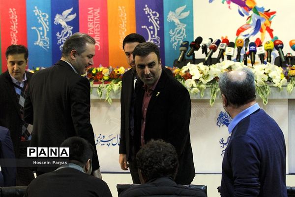 نشست خبری سی و هفتمین جشنواره فیلم فجر