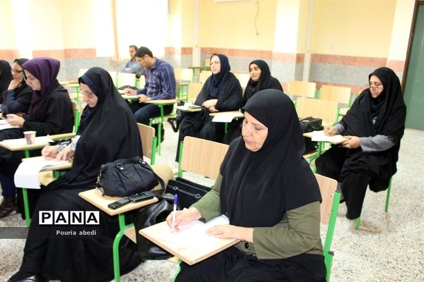 کارگاه آموزشی فرهنگ‌سازی نماز در خانواده