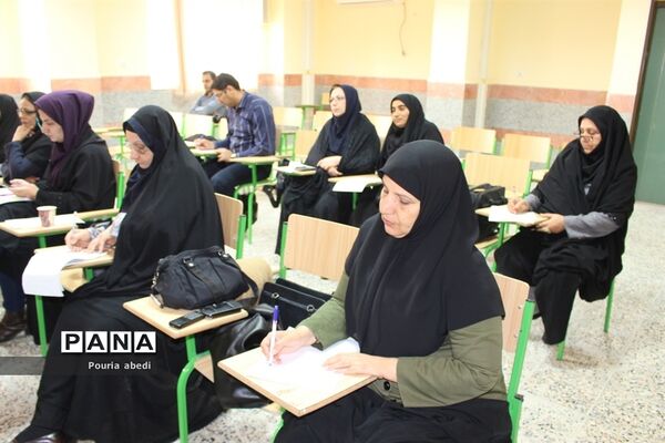 کارگاه آموزشی فرهنگ‌سازی نماز در خانواده