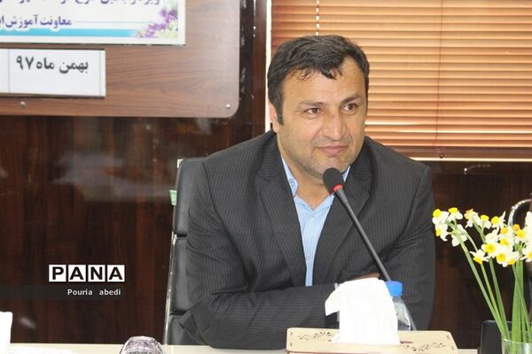 کارگاه مهارت‌های زندگی ویژه رابطان طرح کرامت شهرستان‌ها و مناطق استان بوشهر