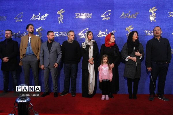 در حاشیه پنجمین روز سی و هفتمین جشنواره فیلم فجر