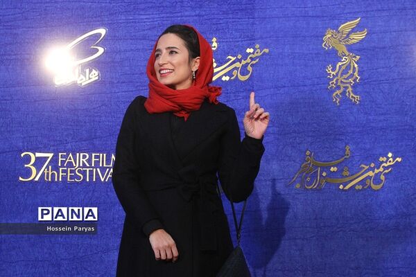 در حاشیه پنجمین روز سی و هفتمین جشنواره فیلم فجر