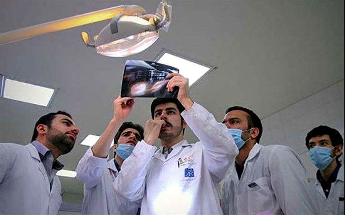 رشد بیش از 4 برابری تعداد دانشگاه‌های علوم پزشکی پس از انقلاب