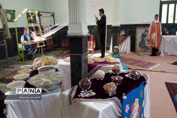 جشنواره خاوران شناسی در مدرسه قرآنی مرحوم خطایی شهرستان بیرجند
