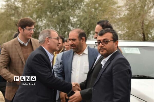 بهره‌برداری از مزرعه کاشت گیاه دارویی آلوئه‌ورا در شهرستان مُهر