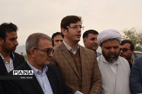 بهره‌برداری از مزرعه کاشت گیاه دارویی آلوئه‌ورا در شهرستان مُهر