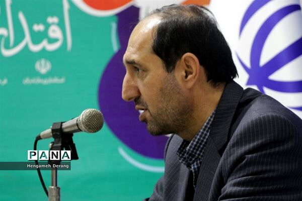 نشست خبری مدیرکل بنیاد مسکن مازندران در نمایشگاه دستاوردهای انقلاب