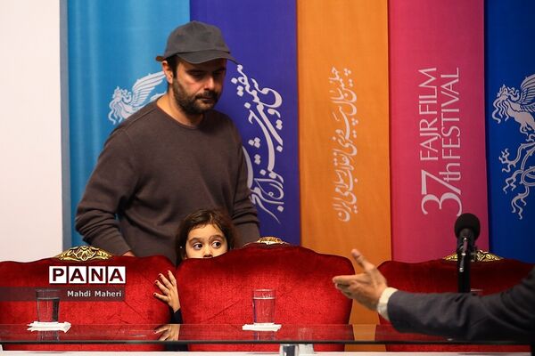 نشست‌های پرسش و پاسخ فیلم‌های ششمین روز سی و هفتمین جشنواره فیلم فجر